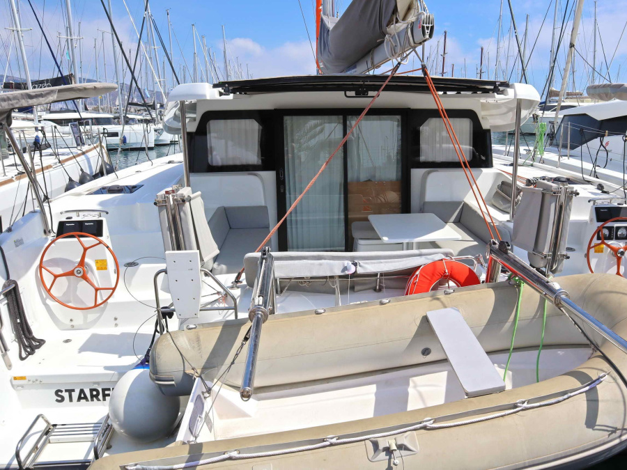 Photo #1 - Excess 11 (6 cab.) (STARFISH) en port - 67236