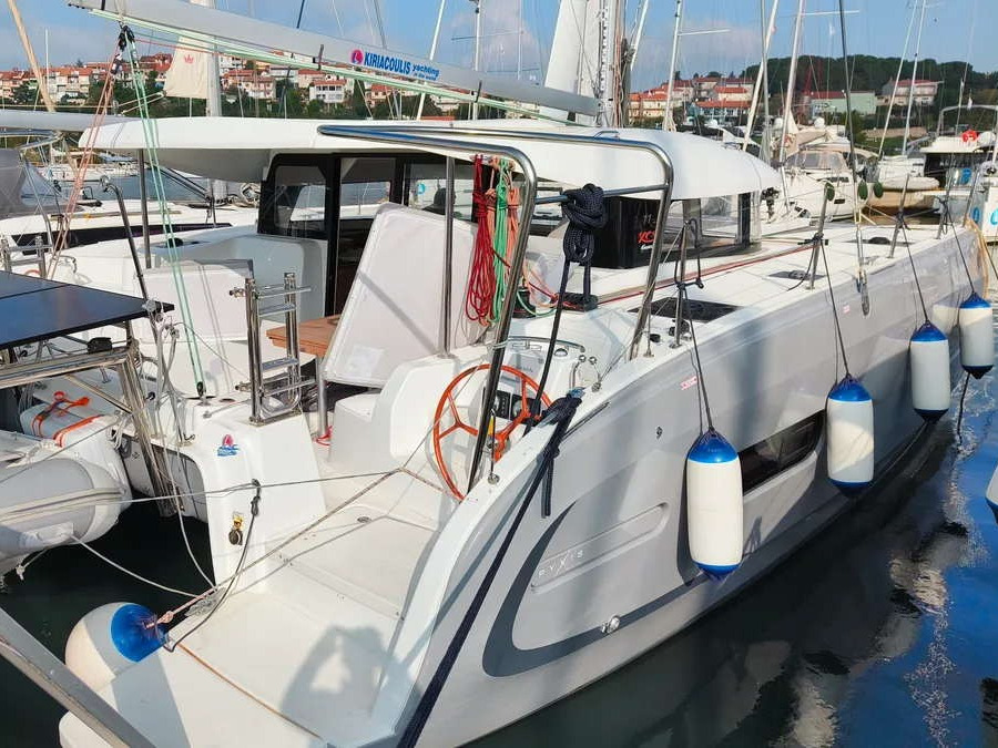 Photo #1 - Excess 11 (6 cab.) (MINT COOLER V) en Tehnomont Marina Veruda - 67241