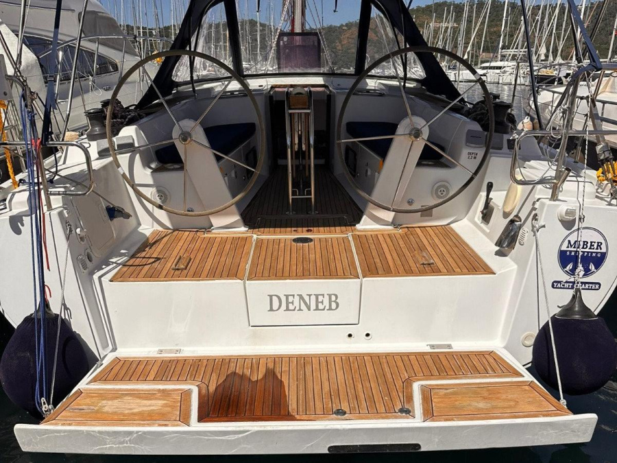 Photo #1 - Hanse 445 (Deneb) en Ece Marina - 61352