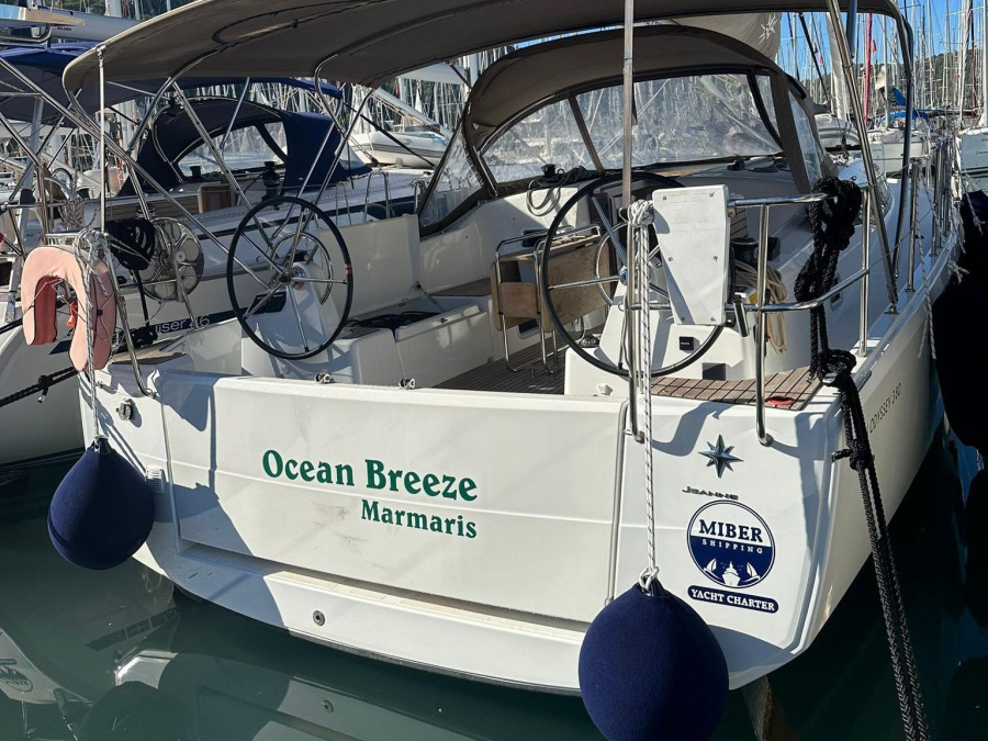 Photo #1 - Sun Odyssey 380 (Ocean Breeze) en Ece Marina - 20907