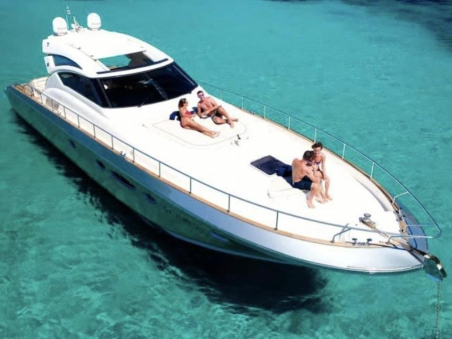 Photo #1 - Cayman 55 WA (Pa' Que' Mas) en Marina d'Arechi - 67011