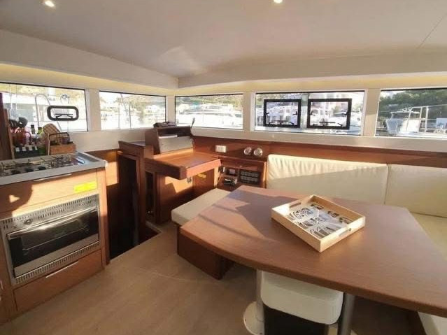 Interior image - 1