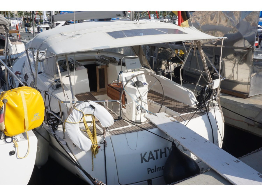 Photo #1 - Bavaria Cruiser 36 (Kathy Cool) en Marina Naviera Balear - 7001