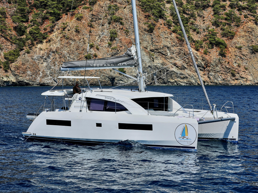 Photo #1 - Leopard 40 (Deria) en Porto Montenegro - 67568
