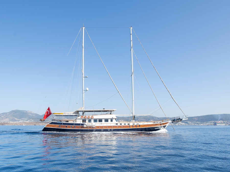 Photo #1 - Gulet O (Oguz-Bey) en Marina - 67288