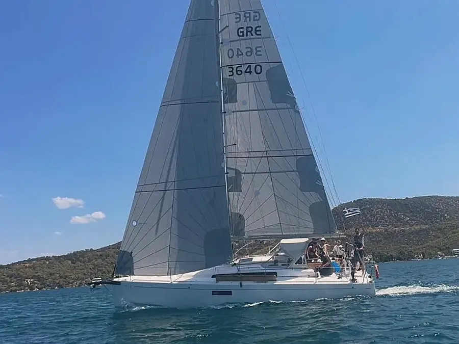 Photo #1 - First 36 (Tiamat) en Alimos Marina - 67503
