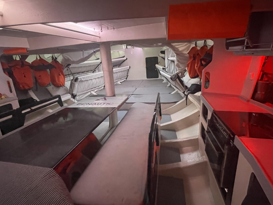 Interior image - 1