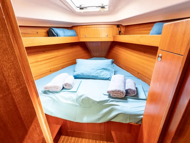 Interior image - 2