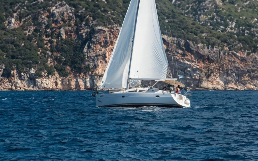 Photo #1 - Elan 38 (Ageras) en Marina - 67485