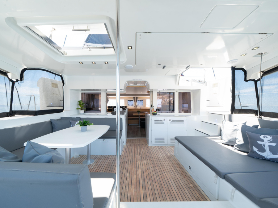 Interior image - 1