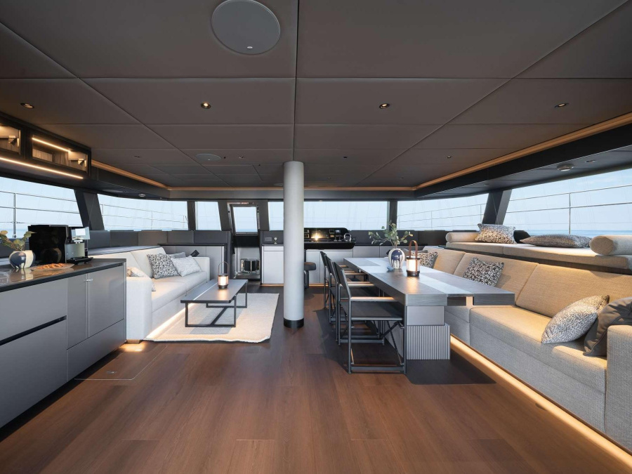 Interior image - 1