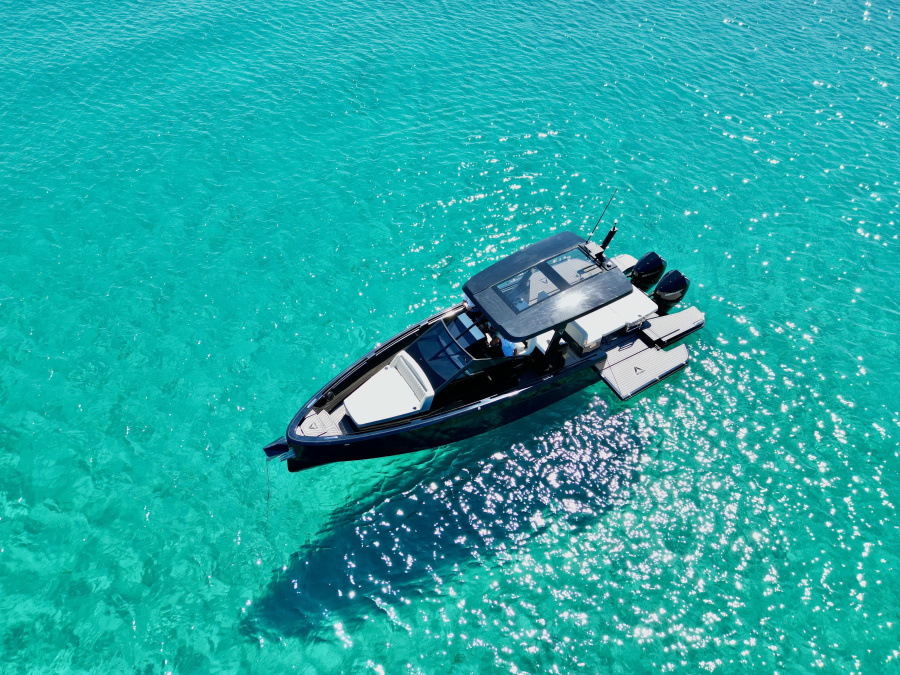 Photo #1 - Virtue V10 Top (Virtue V10 Top) en Marina di - 67542