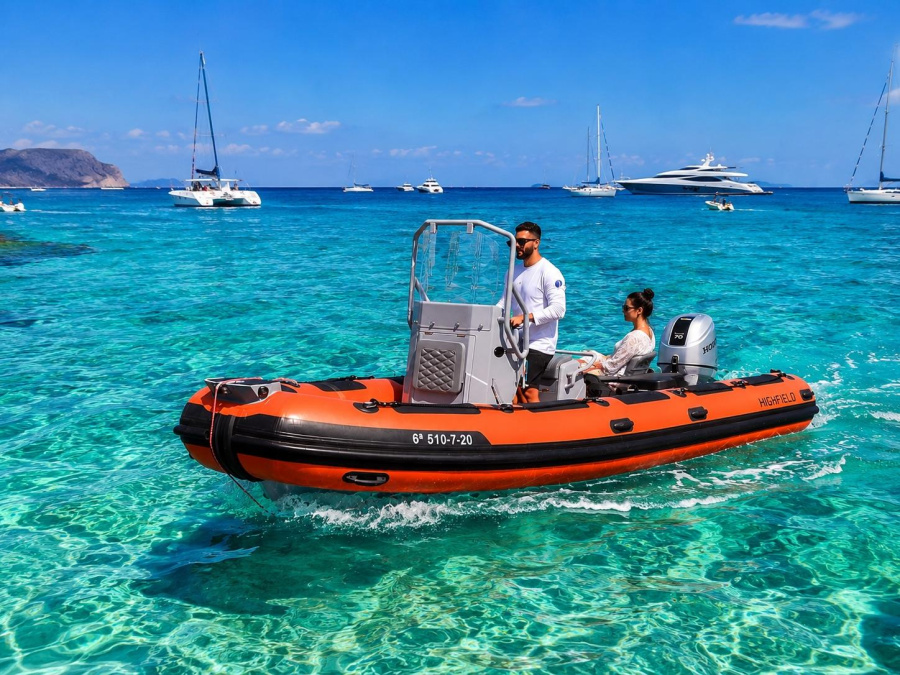 Photo #1 - Highfield Patrol 530 (Highfielf Patrol 530) en Marina Santa Eulalia - 67667