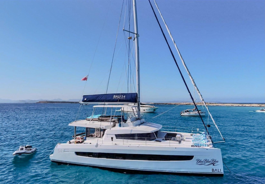 Photo #1 - Bali 5.4 (Blue Blue Blue) en Molo Brin - 67318