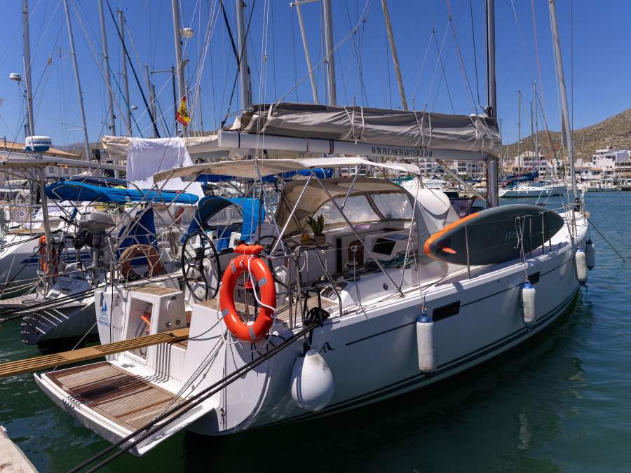 Photo #1 - Hanse 415 (NORD STAR) en Reial Club Nàutic Port de Pollença - 67887
