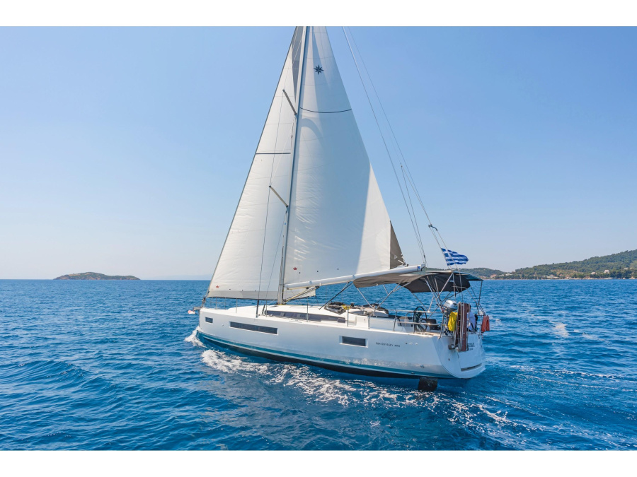 Photo #1 - Sun Odyssey 490 4cab (Calico Jack) en Alimos Marina - 20728