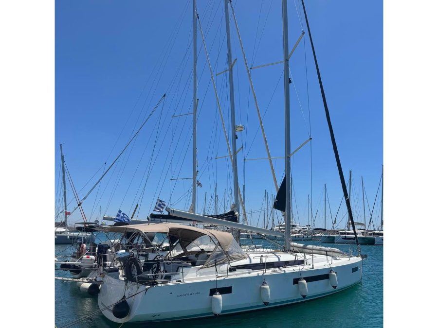 Photo #1 - Sun Odyssey 490 (Konstantinos) en Alimos Marina - 65625