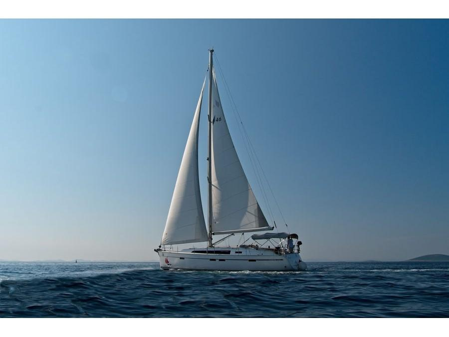 Photo #1 - Bavaria 46 CN (MH 55) en Marina Hramina - 7929