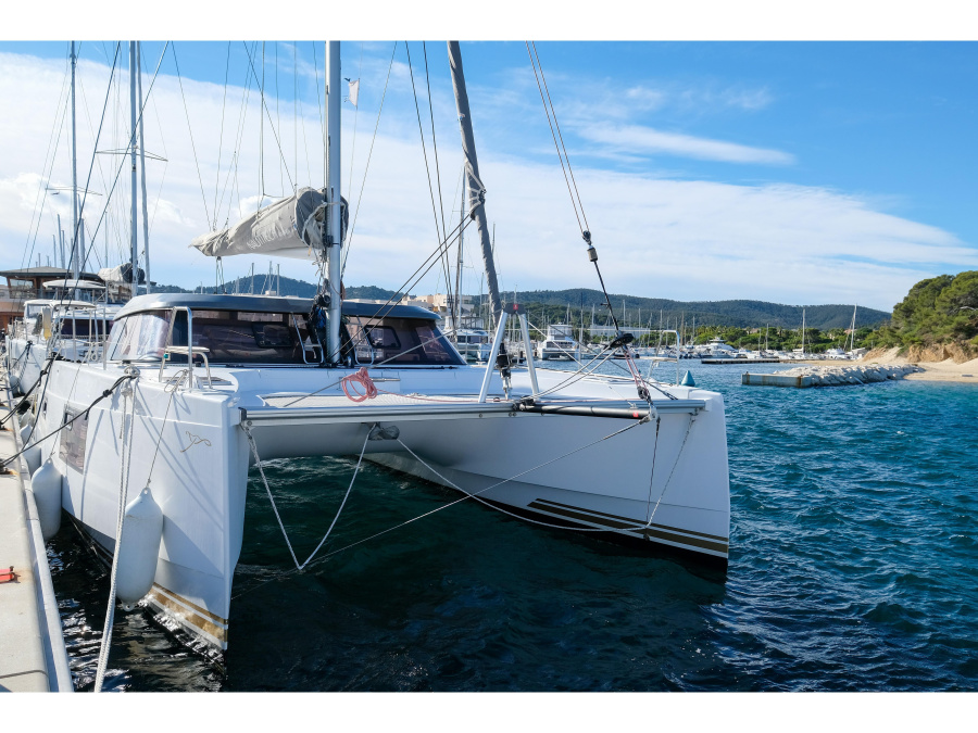 Photo #1 - Nautitech 40 Open (Grelots) en Hyeres - 25167