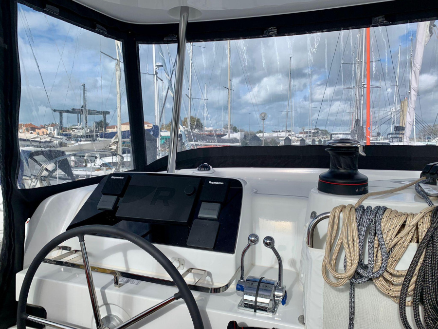 Captain's Chair with Plotter - 1