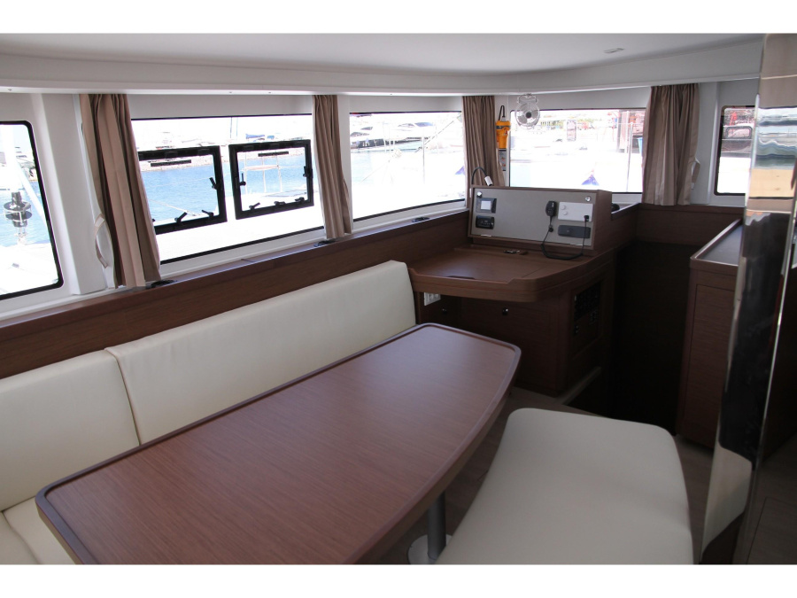 Interior image - 1
