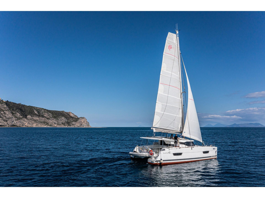 Photo #1 - Lucia 40 (Relax Planet) en Marina - 8856