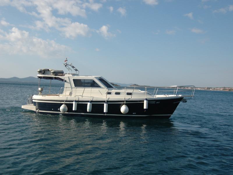 Photo #1 - Adria 1002 (Fjaka) en D-Marin Dalmacija Marina - 25679