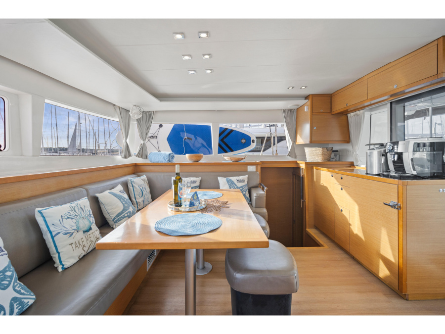 Interior image - 1