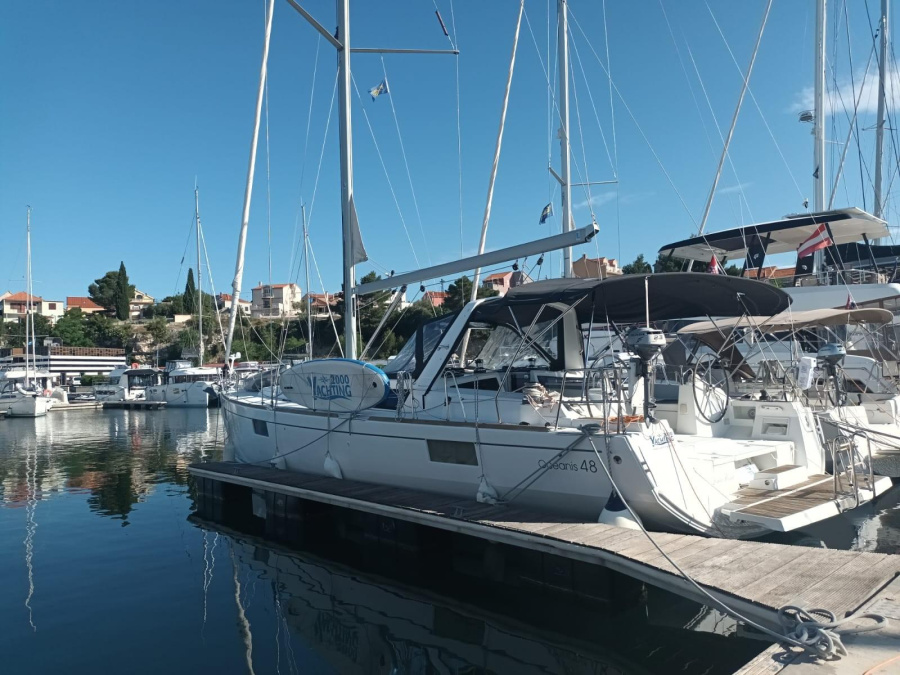 Photo #1 - Oceanis 48 LR (LUNA ROSSA) en D-Marin Marina Mandalina - 23627
