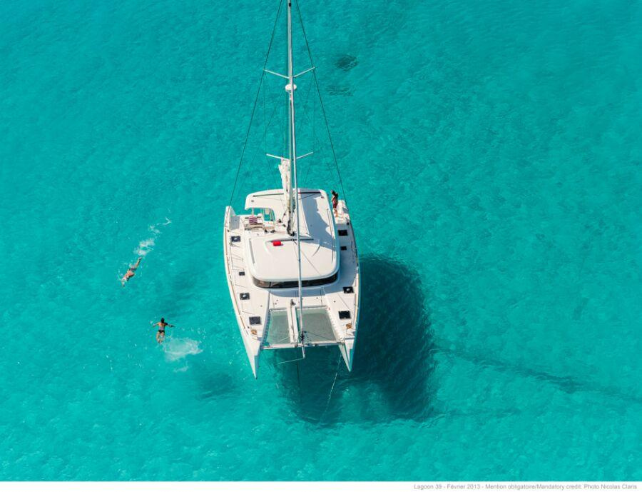 Photo #1 - Lagoon 39 - 4 + 2 cab. (Catallou) en Rhodes New Marina - 27356