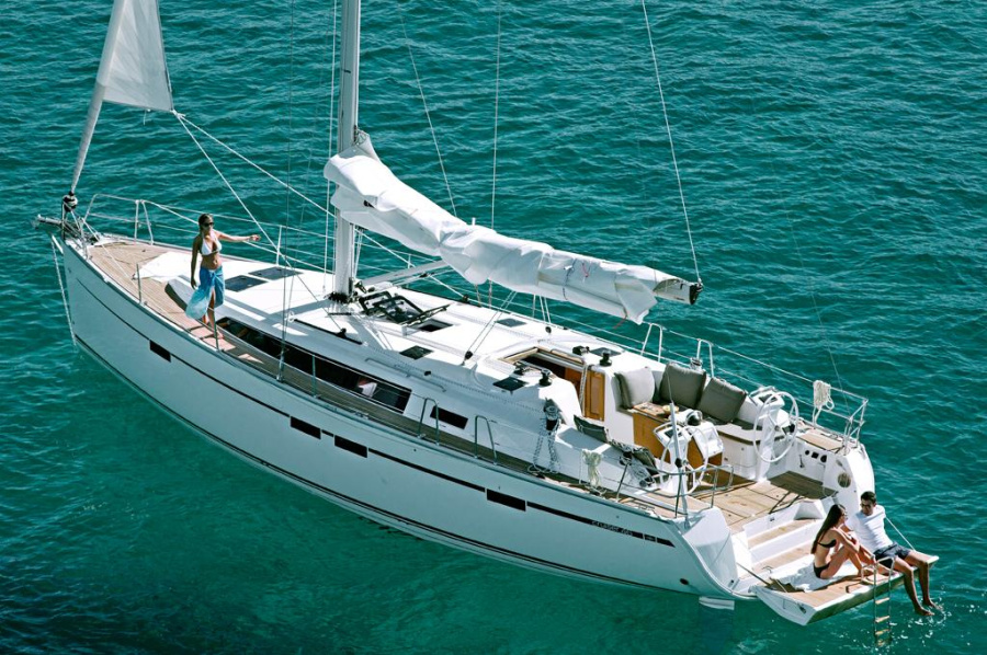 Photo #1 - Bavaria Cruiser 46 - 4 cab. (BIZET) en Seychelles - 27430