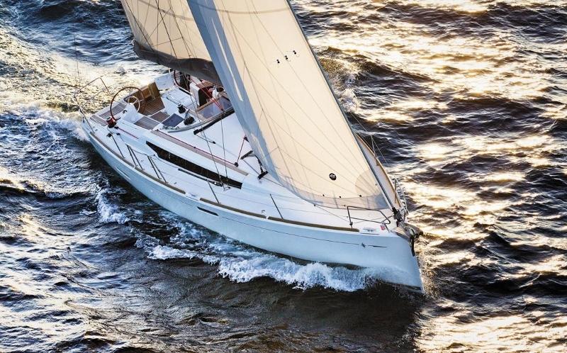 Photo #1 - Sun Odyssey 389 (PEWEE) en Cote D'Azur - 27655