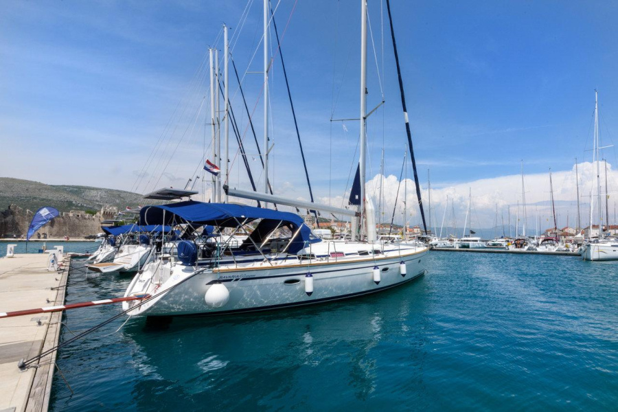 Photo #1 - Bavaria 46 Cruiser (Galera) en ACI Marina - 28094