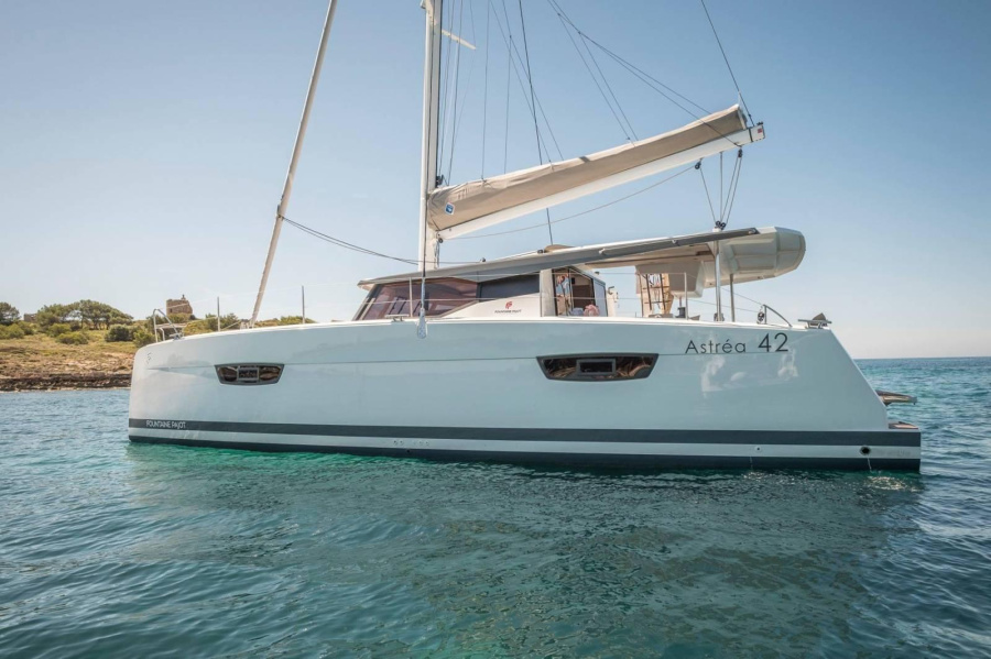 Photo #1 - Fountaine Pajot Astrea 42 - 4 + 2 cab. (PRINCE DES MERS) en Palm Cay Marina - 28763