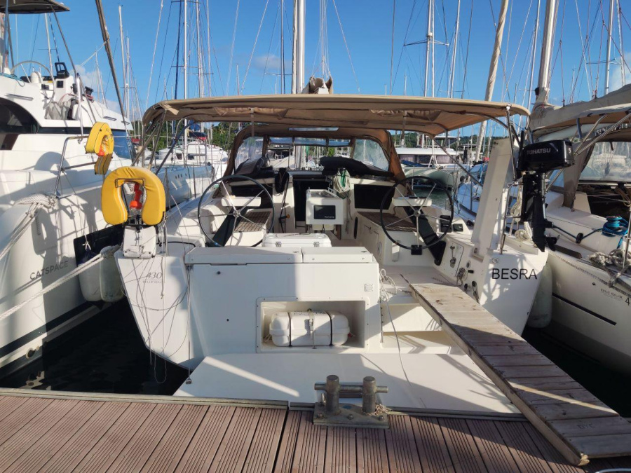 Photo #1 - Dufour 430 GL (BESRA) en Martinique - 28965