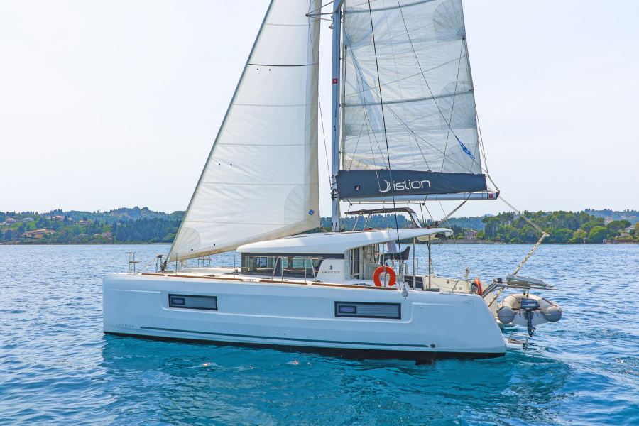 Photo #1 - Lagoon 40 - 4 + 2 cab (Thalasea) en Corfu, Gouvia Marina - 29070