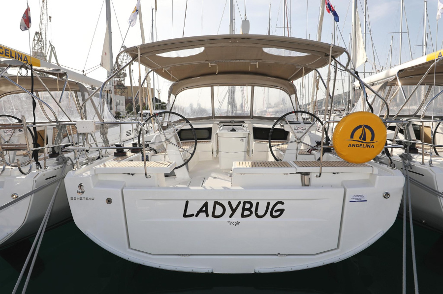 Photo #1 - Oceanis 46.1 - 4 cab. (Ladybug) en Marina (ex.SCT) - 29130