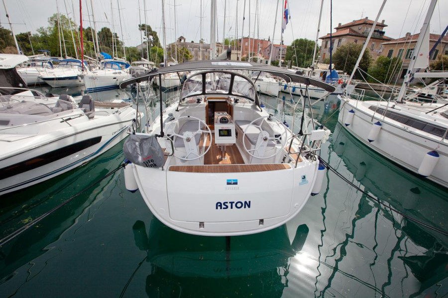 Photo #1 - Bavaria Cruiser 34 Style (Aston) en Marina (ex. Tankerkomerc) - 29366