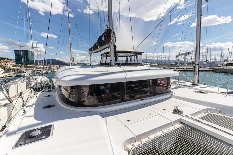 Photo #1 - Lagoon 42 - 4 + 2 cab. (Happy Key) en Marina Frapa - 29564