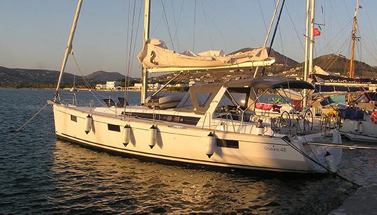 Photo #1 - Oceanis 48 - 5 cab. (Pherousa) en main port - 29614