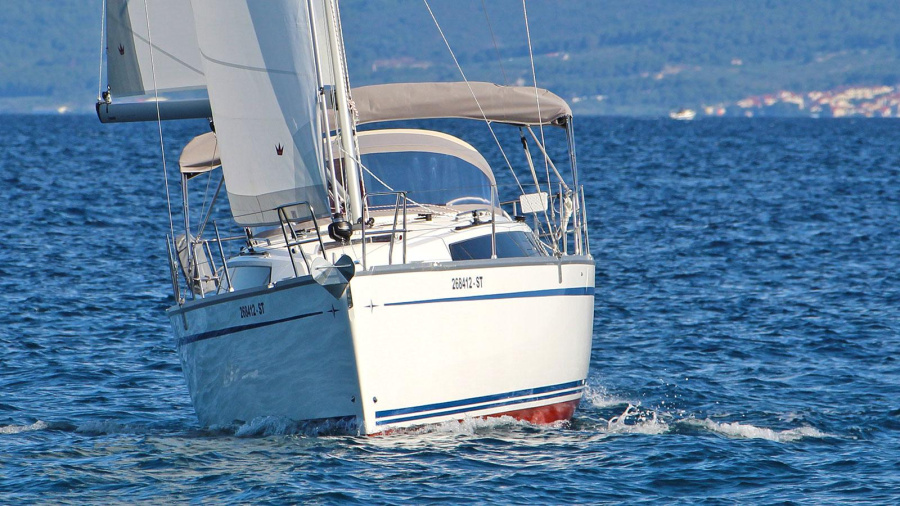 Photo #1 - Bavaria Cruiser 34 (Artina) en ACI Marina - 29779
