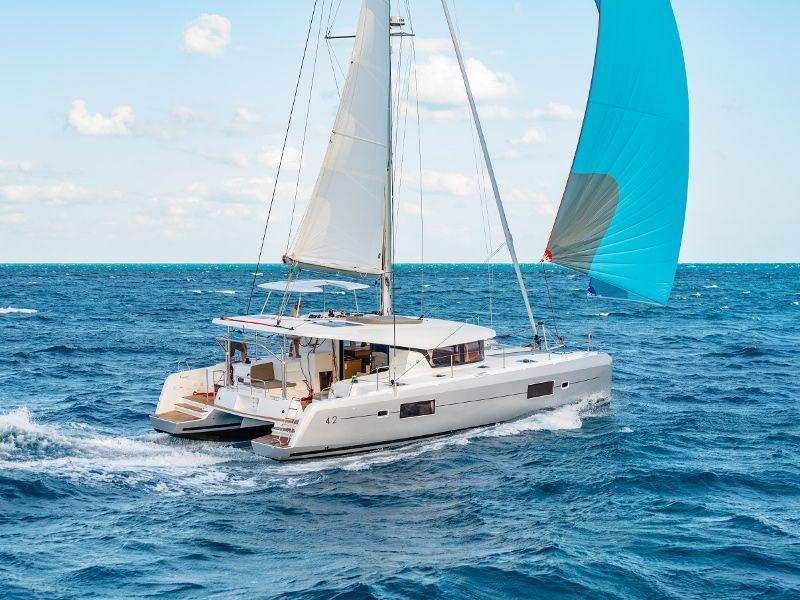 Photo #1 - Lagoon 42 - 4 + 2 cab. (Poseidon) en Marina Kremik - 29787
