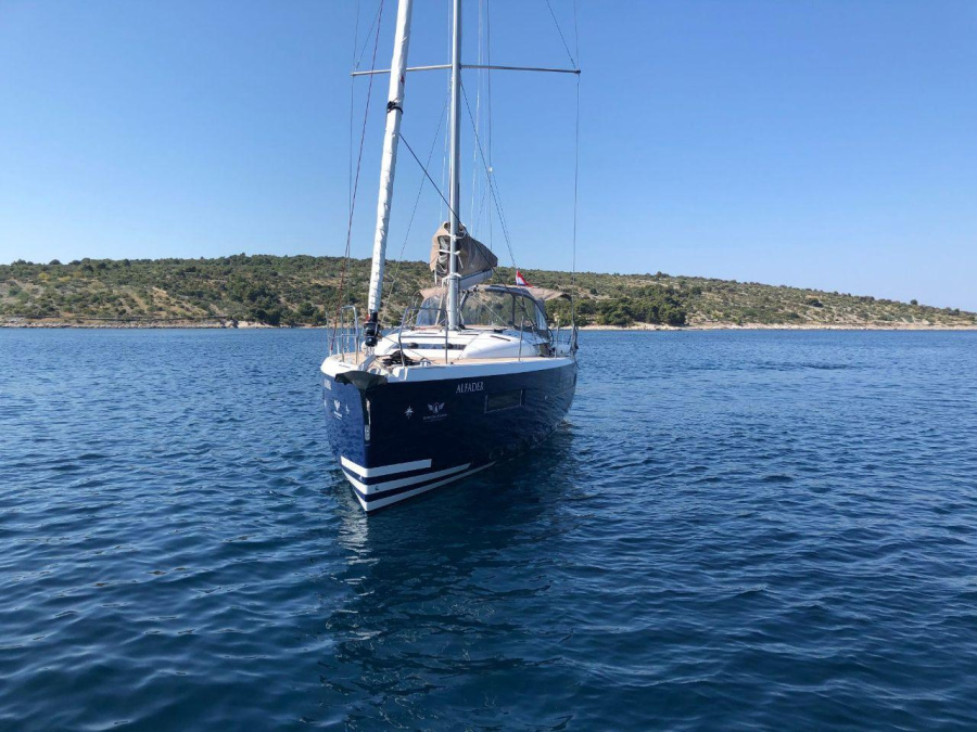 Photo #1 - Sun Odyssey 490 - 3 cab. (Alfader) en Marina Kremik - 29794