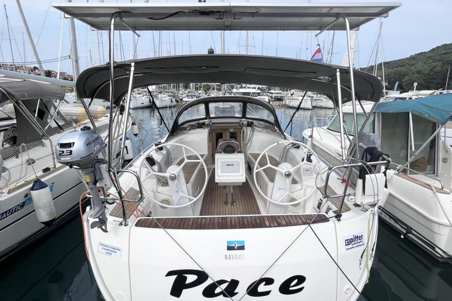 Photo #1 - Bavaria Cruiser 34 - 2 cab. (Pace) en Marina Tehnomont Veruda - 29813