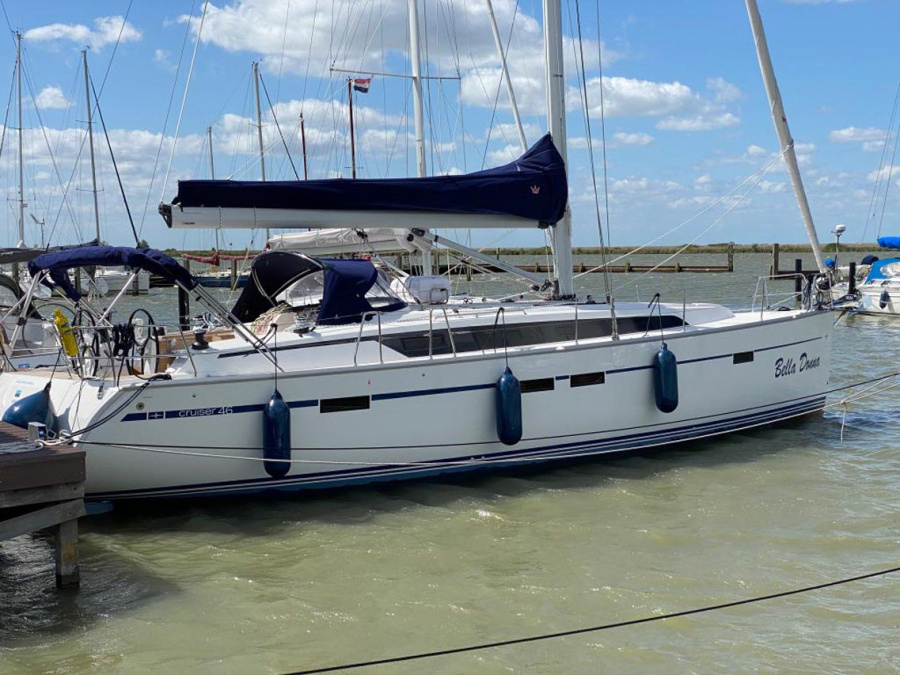 Photo #1 - Bavaria Cruiser 46 - 4 cab. (Bella Donna) en Ijsselmeer/ Haven - 29942