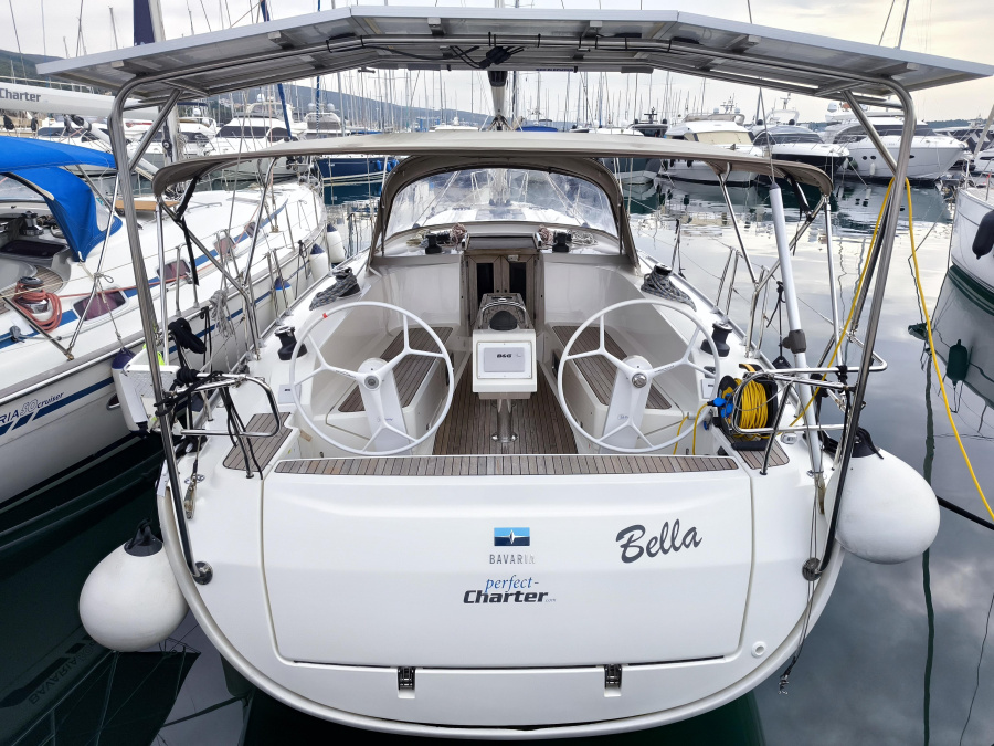 Bella - 2
