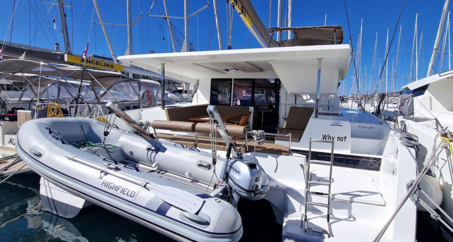 Photo #1 - Fountaine Pajot Lucia 40 - 4 cab. (Why Not) en Marina (ex.SCT) - 30047