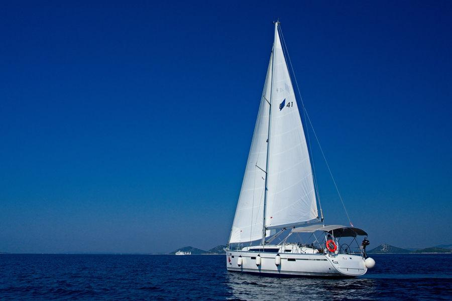 Photo #1 - Bavaria Cruiser 41 - 3 cab. (MH 65) en Marina Hramina - 30084