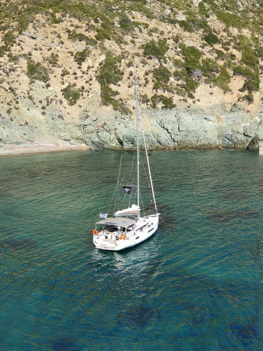 Photo #1 - Sun Odyssey 440 - 4 cab. (Eleni) en  - 30100
