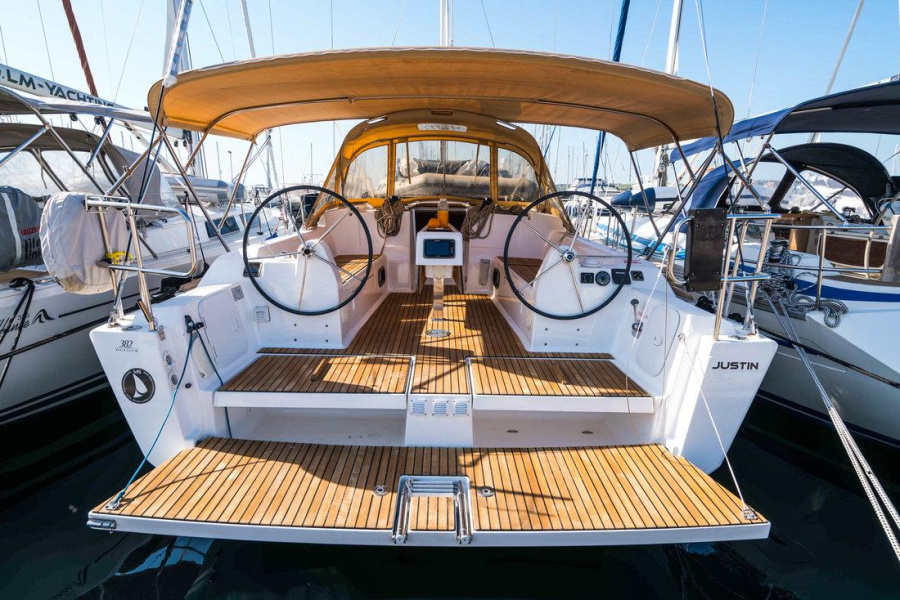 Photo #1 - Dufour 382 GL (JustIn) en Marina Kornati - 30459